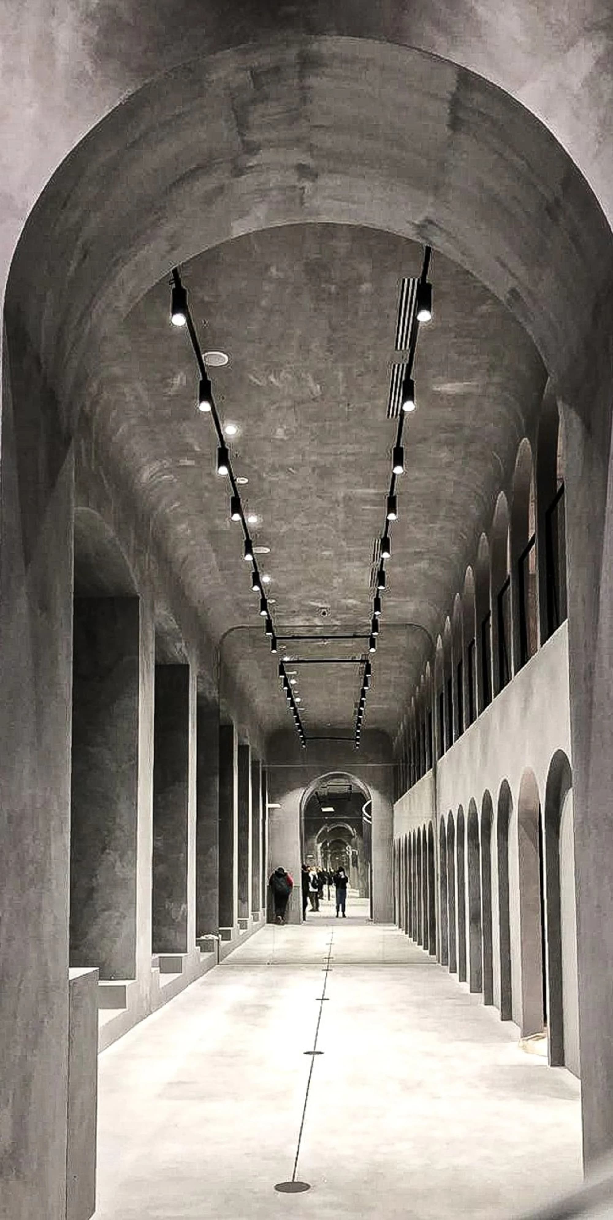 Витрина магазина 12